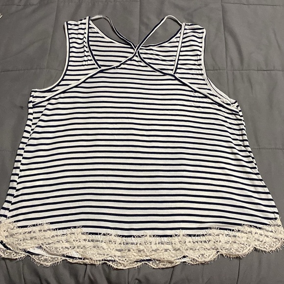 Mason and Belle, Alexa Lace Trim Knit Tank, size XL, never worn - Picture 2 of 5